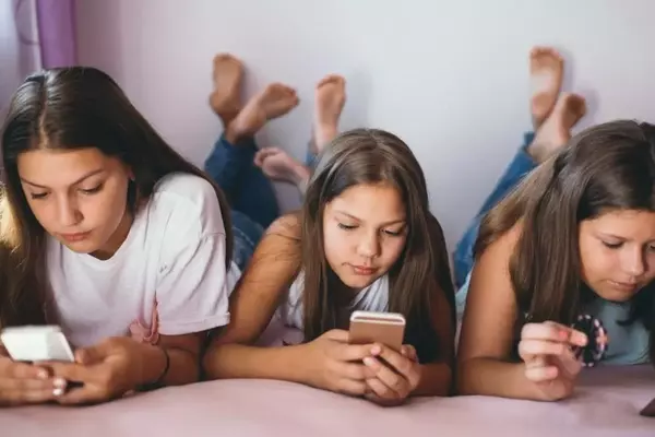 Texas' New Approach to Youth Online Safety: A Shift Towards Digital Literacy
