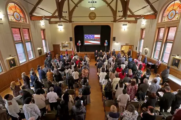 A New Chapter in Citizenship: How Presidential Messages to New Americans Evolve