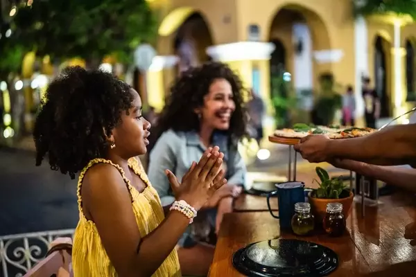 Mastering the Art of Traveling with Picky Eaters: A Parent's Guide to Culinary Adventures Abroad