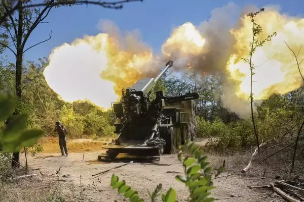 Escalation Amidst Diplomacy: Russia's Aerial Assault on Ukraine's Western Regions
