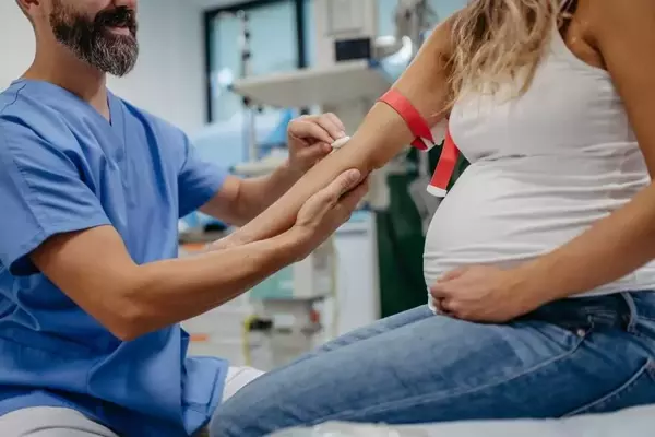 Navigating Healthcare Costs: Cash Payments for Prenatal Genetic Tests Can Be More Affordable Than Insurance