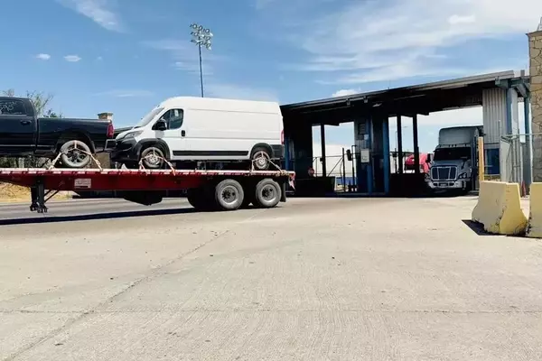 Mexican Truckers Face English Mandate: A Cross-Border Conundrum