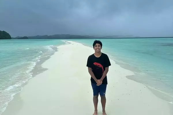 Teen Voyager: A Journey Across 118 Nations Before Adulthood