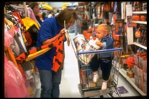 Timeless Halloween Traditions from the 90s