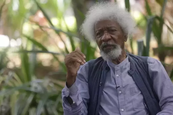 Nobel Laureate Wole Soyinka's U.S. Visa Revoked Following Trump Criticism