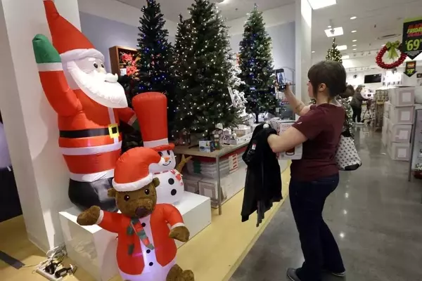 Tariffs Drive Up Artificial Christmas Tree Prices for Upcoming Holiday Season