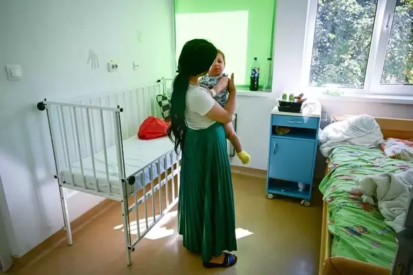 Measles Outbreaks: Lessons from Romania's Struggle for the US