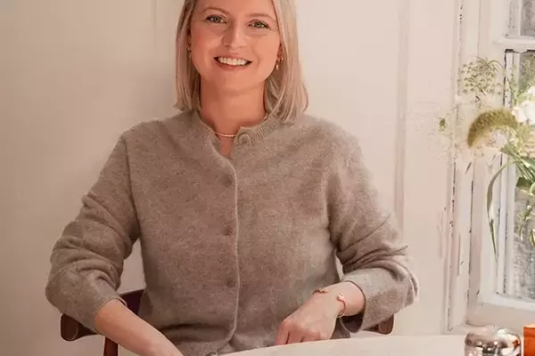 Keira Wraae Stewart's Journey: From Fashion to Fine Jewelry with ætla