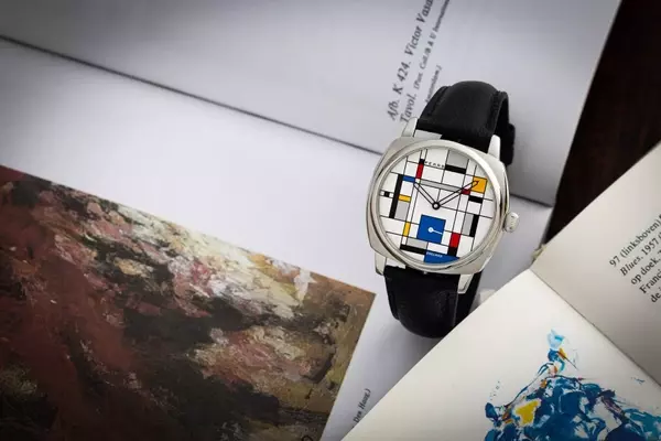 Fears and Ace Jewelers Collaborate on a 'De Stijl' Inspired Brunswick 38 Watch