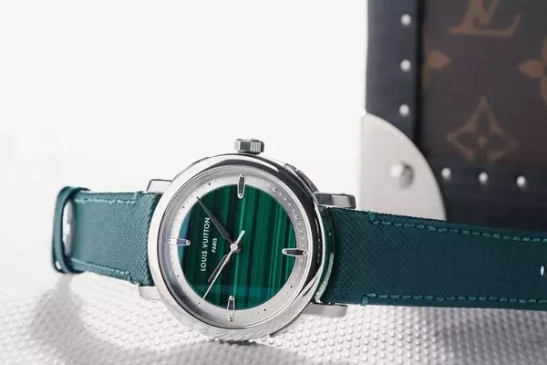 Louis Vuitton Escale Malachite: A Soft-Rock Marvel with Platinum Accents