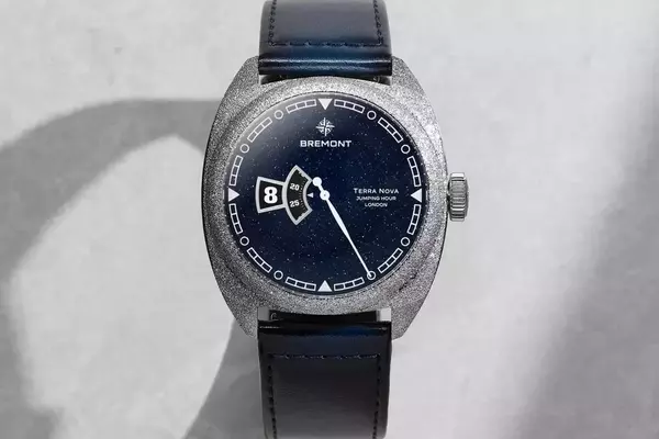 Bremont Terra Nova 40.5 Jumping Hour Aventurine: A Dazzling Timepiece