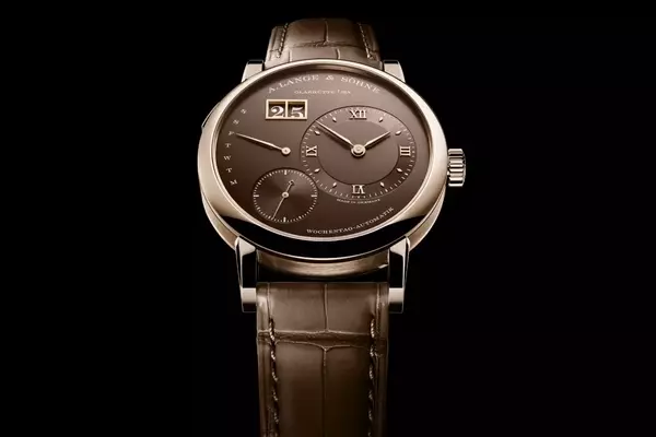 A. Lange & Söhne Unveils Limited Edition Lange 1 Daymatic in Honeygold