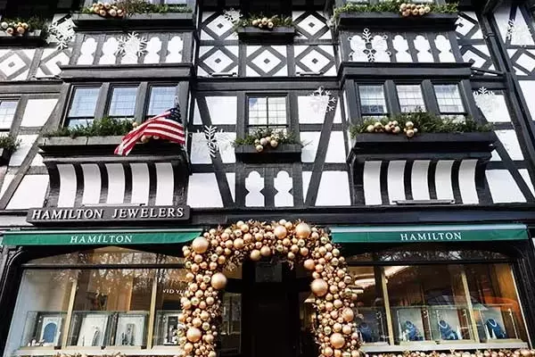 Hamilton Jewelers Elevates Festive Season with Exclusive 2025 Holiday Celebrations