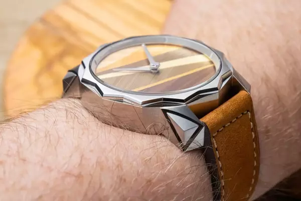 Schaefer and Companions Solune Dune: A Collaboration of Art and Horology