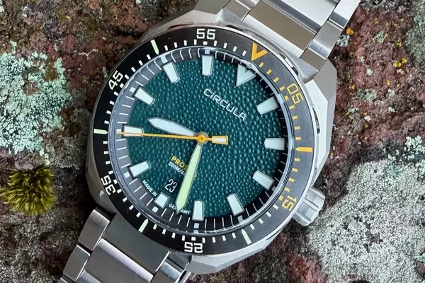 Circula ProSea: A Dive Watch with Manta Ray-Inspired Aesthetics
