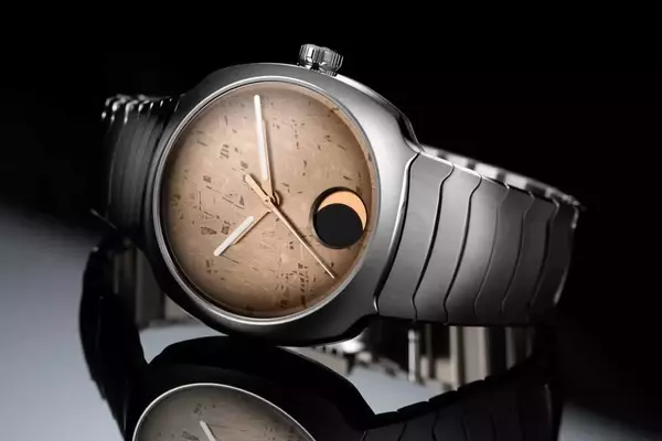 H. Moser & Cie. Streamliner Perpetual Moon Concept Meteorite: A Celestial Fusion of Timekeeping