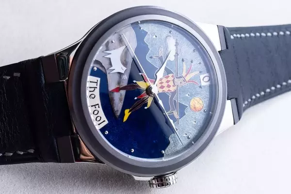 Stollenwurm Series 2: Limited-Edition Timepieces Featuring Enamel Tarot Card Dials
