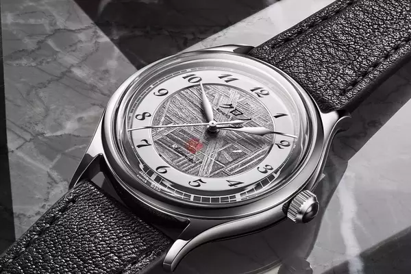 Kurono Tokyo Unveils the 2026 Special Projects 37mm Inseki Meteorite Dial Watch