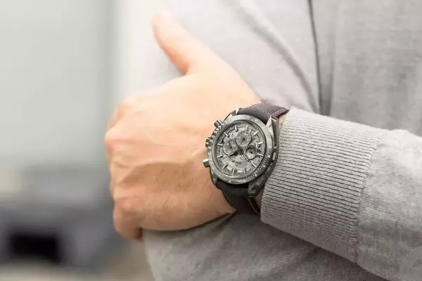 Omega Speedmaster Grey Side Of The Moon: A Detailed Video Review