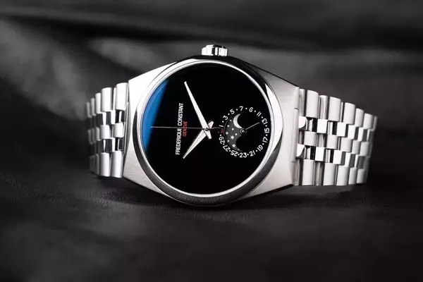 A Closer Look at the Exclusive Time+Tide x Frederique Constant Highlife Moonphase Date Manufacture Onyx Moon