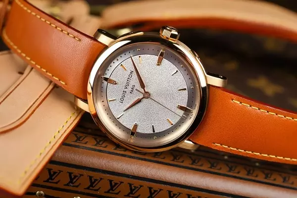 Louis Vuitton's Escale Collection: A Reimagined Journey Through Time