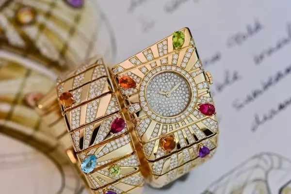 Bulgari Unveils Dazzling Tubogas Manchette Lady Solotempo Watch at LVMH Watch Week
