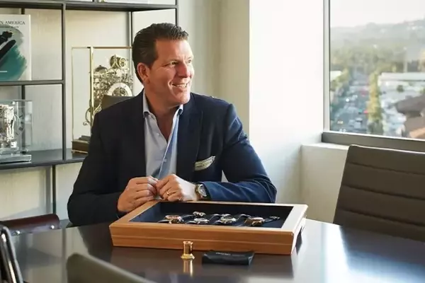 Watch Market Trends: Insights from Dealer Steven Rostovsky