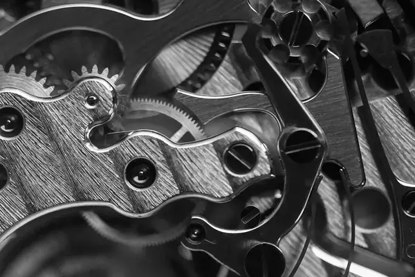 MONOCHROME Reveals Details for Upcoming Montre de Souscription 5 Watch