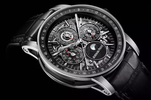 Audemars Piguet Introduces New Perpetual Calendar Models, Including an Openworked Caliber 7139