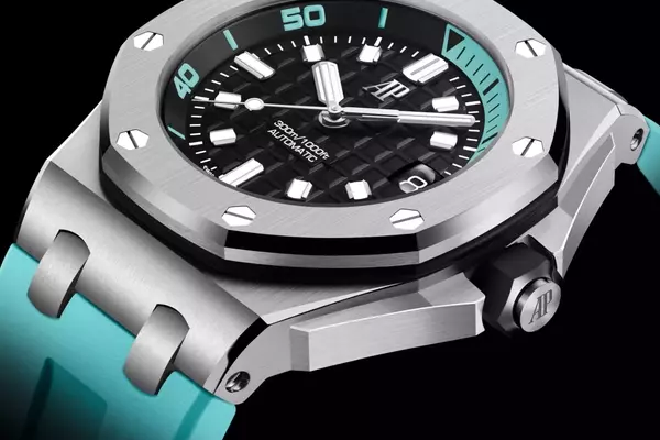 Audemars Piguet Royal Oak Offshore Diver Collection Gets Vibrant New Hues