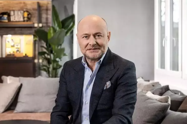 Collectors' Insight: Georges Kern on Breitling, Gallet, and Universal Genève