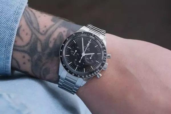 The Unwavering Choice: Why the Calibre 321 Became My Inaugural Speedmaster