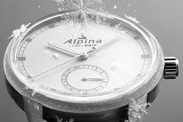 Alpina and Label Noir Unveil Arctic-Inspired Alpiner Manufacture Date Watch