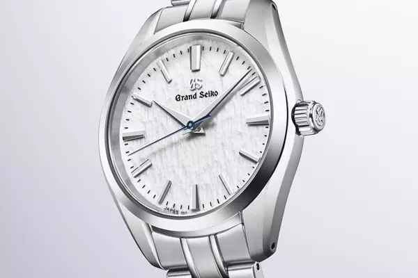 Grand Seiko Introduces Smallest 9F Quartz Watches: SBGX359 and SBGX361