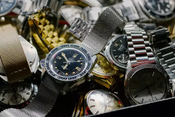 Bringing Back the Classics: A Deep Dive into Vintage Timepieces