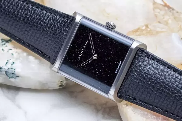 De Rijke & Co. Capri Watch: A Modern Rectangular Dress Watch with Retro-Futuristic Flair