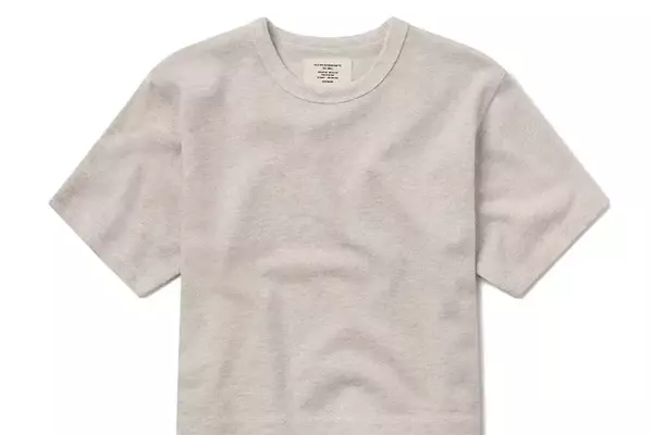 The Ultimate Guide to Women's T-Shirts: Styles, Materials, and Expert Tips