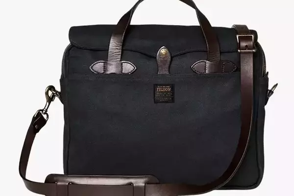 The Best Messenger Bags for Men: Style Meets Functionality