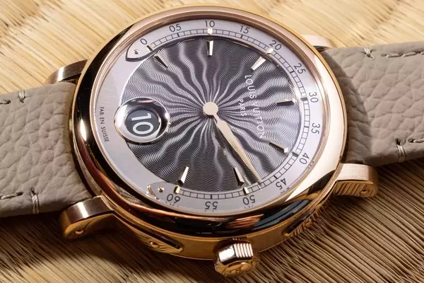 Louis Vuitton Escale Minute Repeater: A Fusion of Elegance and Ingenuity with Gerald Genta's Legacy