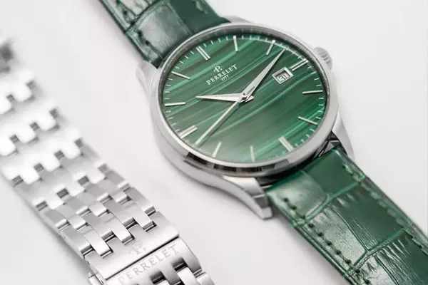 Perrelet Unveils New Weekend Malachite Watch
