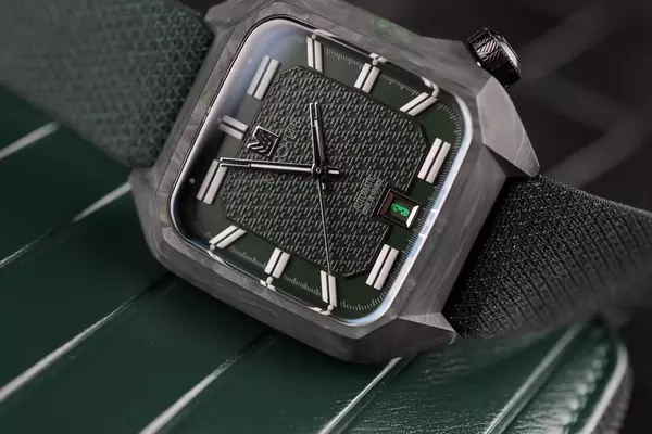 March LA.B Debuts AM2 Nyctalope Carbon Millésime March 2026 Edition