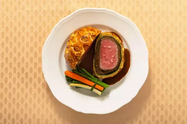 The Enduring Appeal of Beef Wellington: A Culinary Journey Through Time and Taste