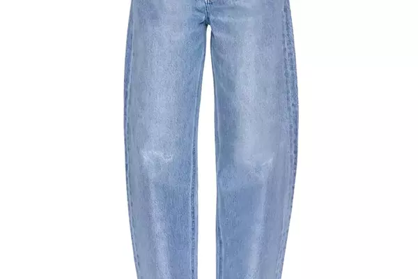 Nordstrom's Spring Refresh Sale: Up to 60% Off Seasonal Essentials