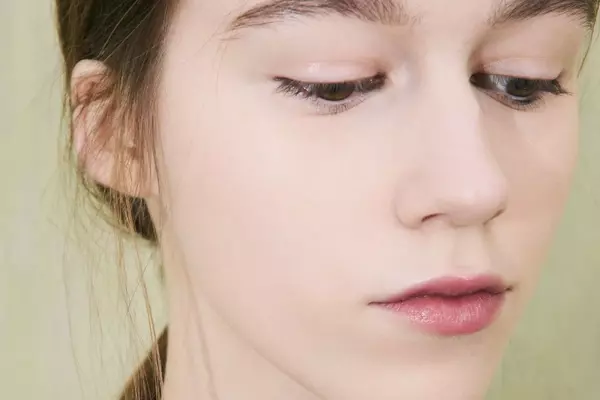 Dior's Fall/Winter 2026 Beauty: The Allure of Understated Elegance