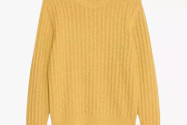 Banana Republic Spring Menswear Essentials: A Curated Selection