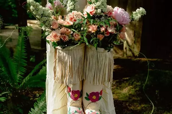 Jamie Gentry's Moccasin Art: A Blossom of Tradition and Innovation