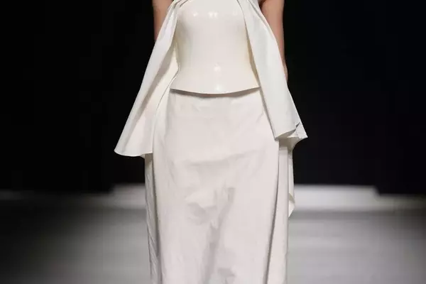 Issey Miyake Fall 2026 Ready-to-Wear Collection: A Vision of Modern Elegance