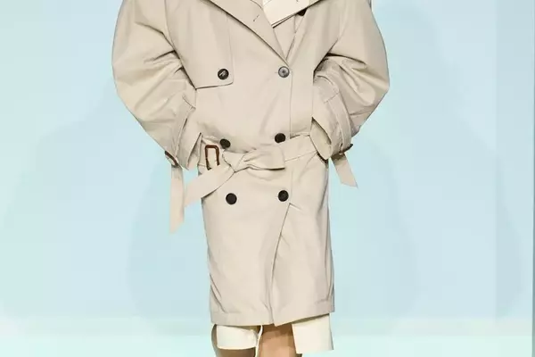 The Resurgence of Trench Coats: Six Key Trends for the Upcoming Season