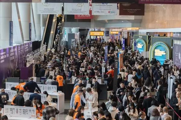 Hong Kong Jewellery Shows Attract 80,000 Buyers, Showcasing Global Appeal
