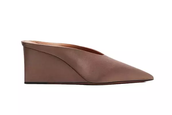 Elevate Your Style: The Must-Have Wedge Heels for Spring and Summer